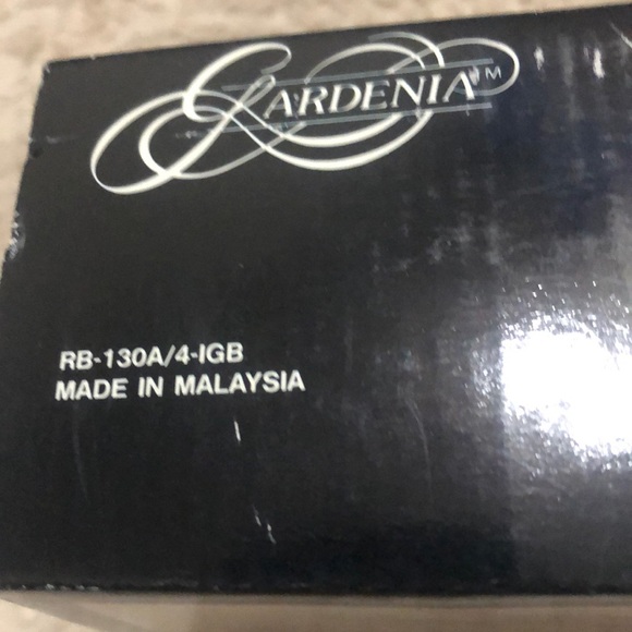 Gardenia 4 piece crystal bowl set, New in box - Picture 14 of 16